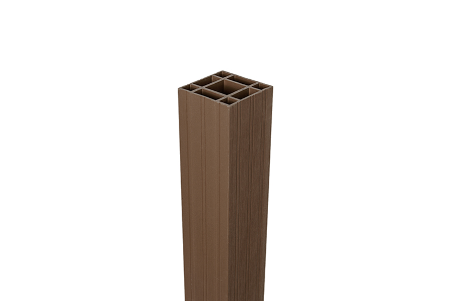 Savadeck WPC stub Chocolate – προβολή του άνω μέρους του στύλου