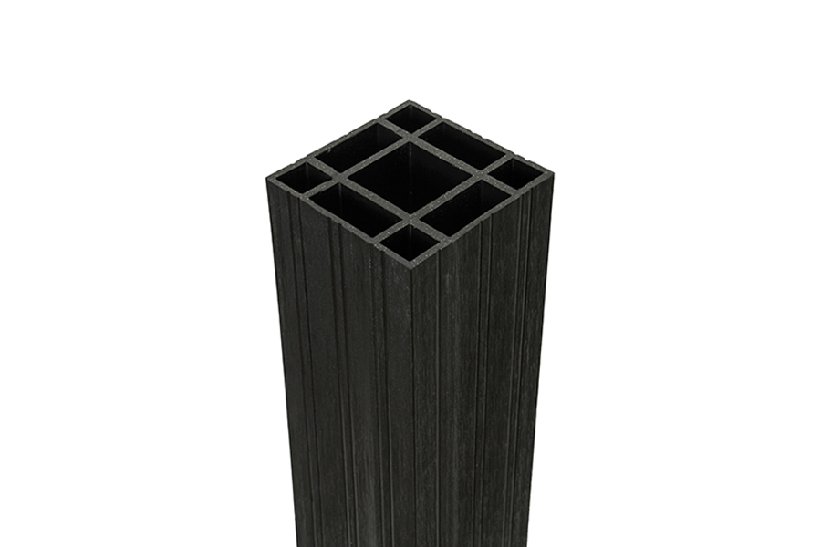 Savadeck WPC stup Black – krupni prikaz profila stupa