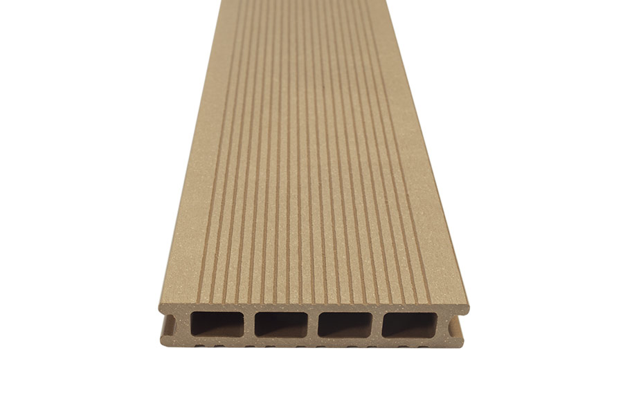 Savadeck Classic Deking Teak – vedere frontală a profilului gol