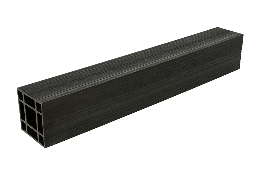 Savadeck WPC stub Black – bočni prikaz profila stuba